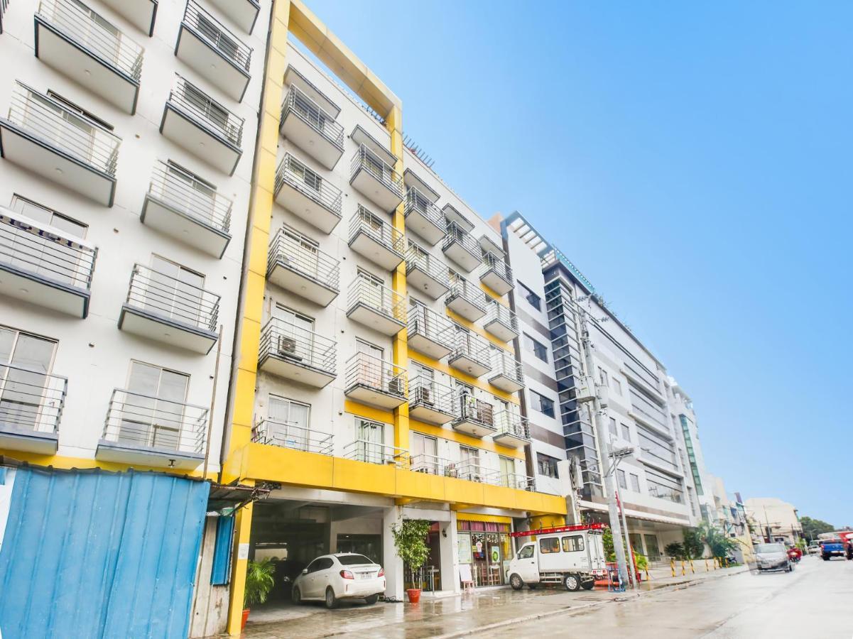 Oyo 893 Dian Suites Makati Manila Kültér fotó