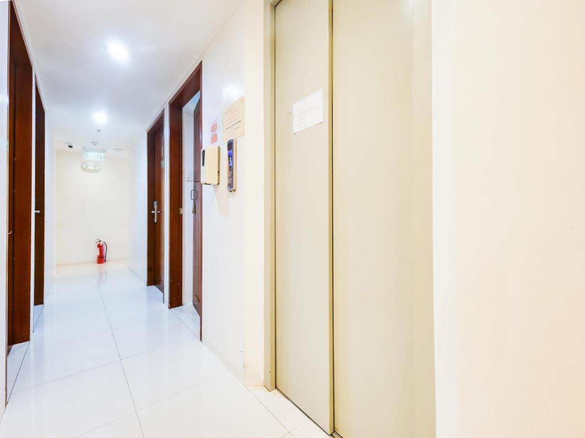 Oyo 893 Dian Suites Makati Manila Kültér fotó