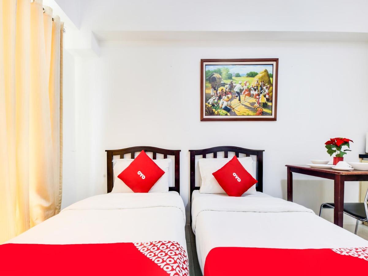 Oyo 893 Dian Suites Makati Manila Kültér fotó