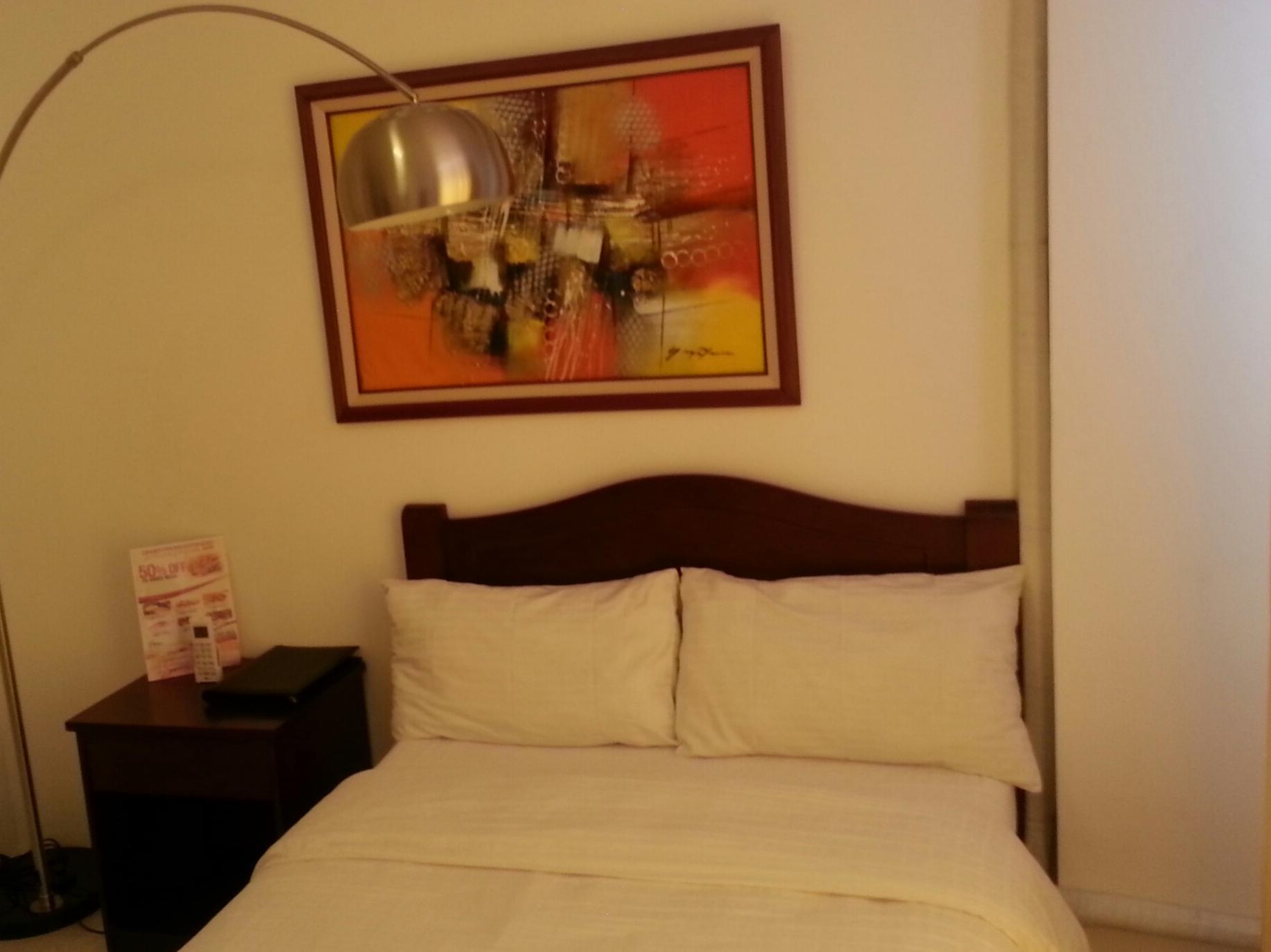 Oyo 893 Dian Suites Makati Manila Kültér fotó