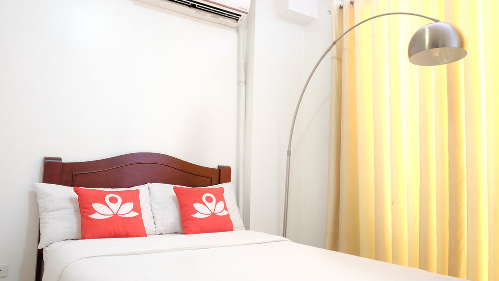 Oyo 893 Dian Suites Makati Manila Kültér fotó